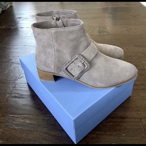 Jack Rogers-IZZIE SUEDE BOOTIE-grey size-8